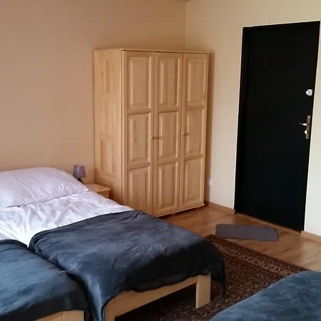 Goscinne Vis A Vis Retro * Gostynin