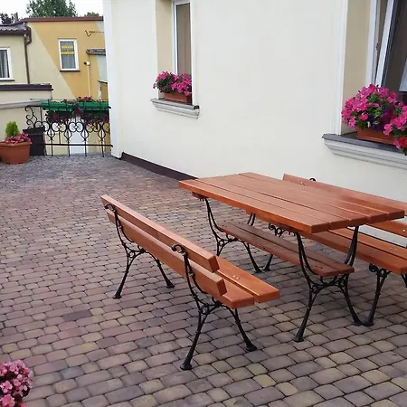 Goscinne Vis A Vis Retro Gostynin