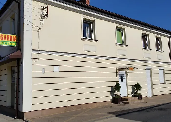 Apartment Goscinne Vis A Vis Retro